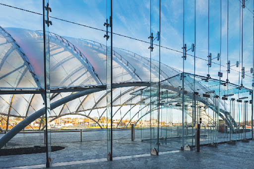 Point-Supported Glass Curtain Wall