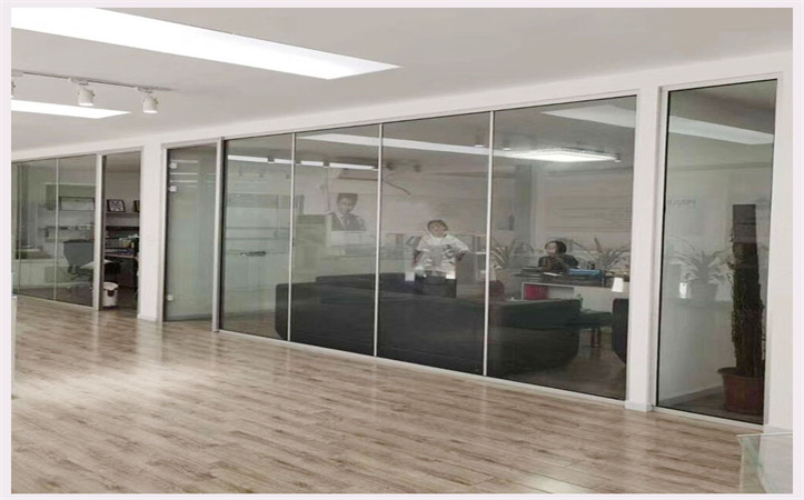 Glass Partition Wall System