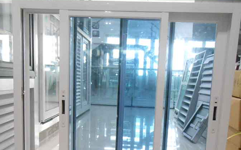 Aluminum alloy glass sliding window