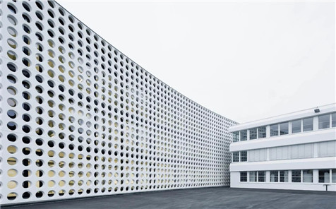 Aluminum Curtain Wall and Perforated Plate