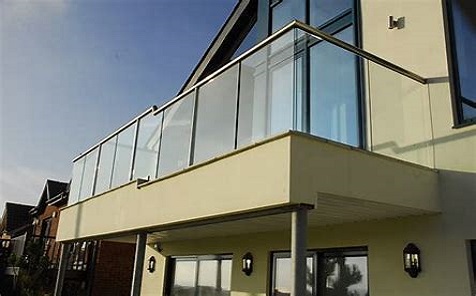 Toughened Glass Balustrades In Balcony or Stair