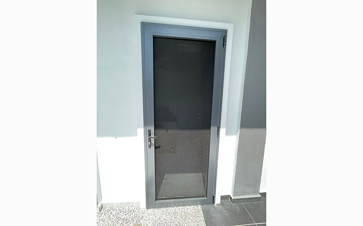 Hinged Secutiry Screen Doors