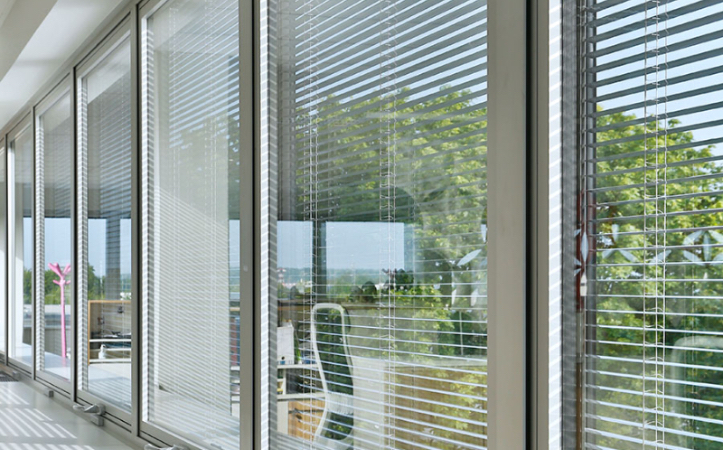 Internal Blind Glass Window