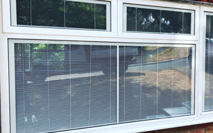 Internal Blind Glass Window