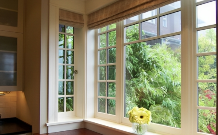 Glazed Bay Windows With Grids