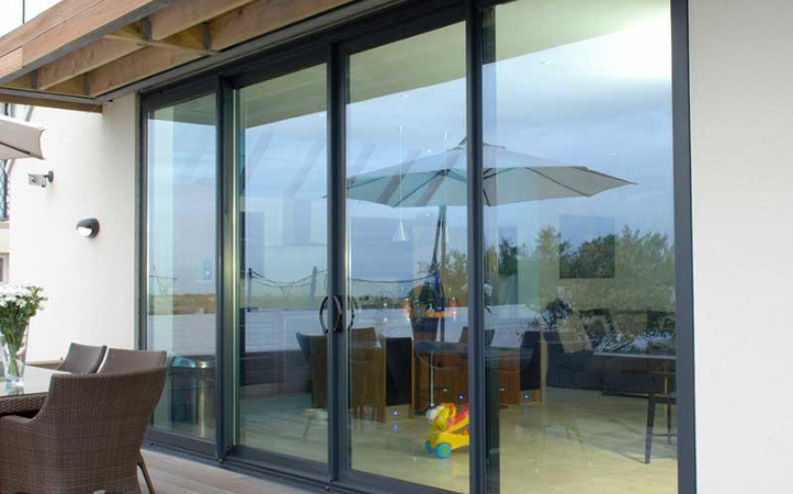 Glass Heavy-duty Lifting Sliding Doors As The Moving Glass Wall