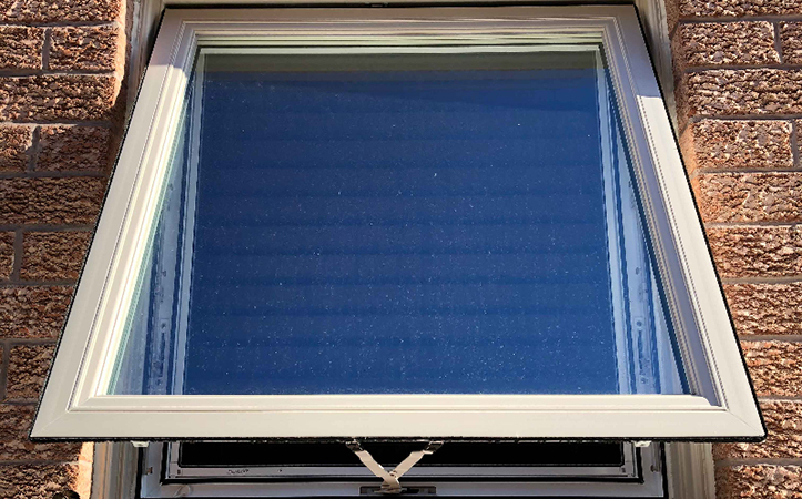 Awning window Sound Insulation Glass Aluminum simple Design out swing window For Villa