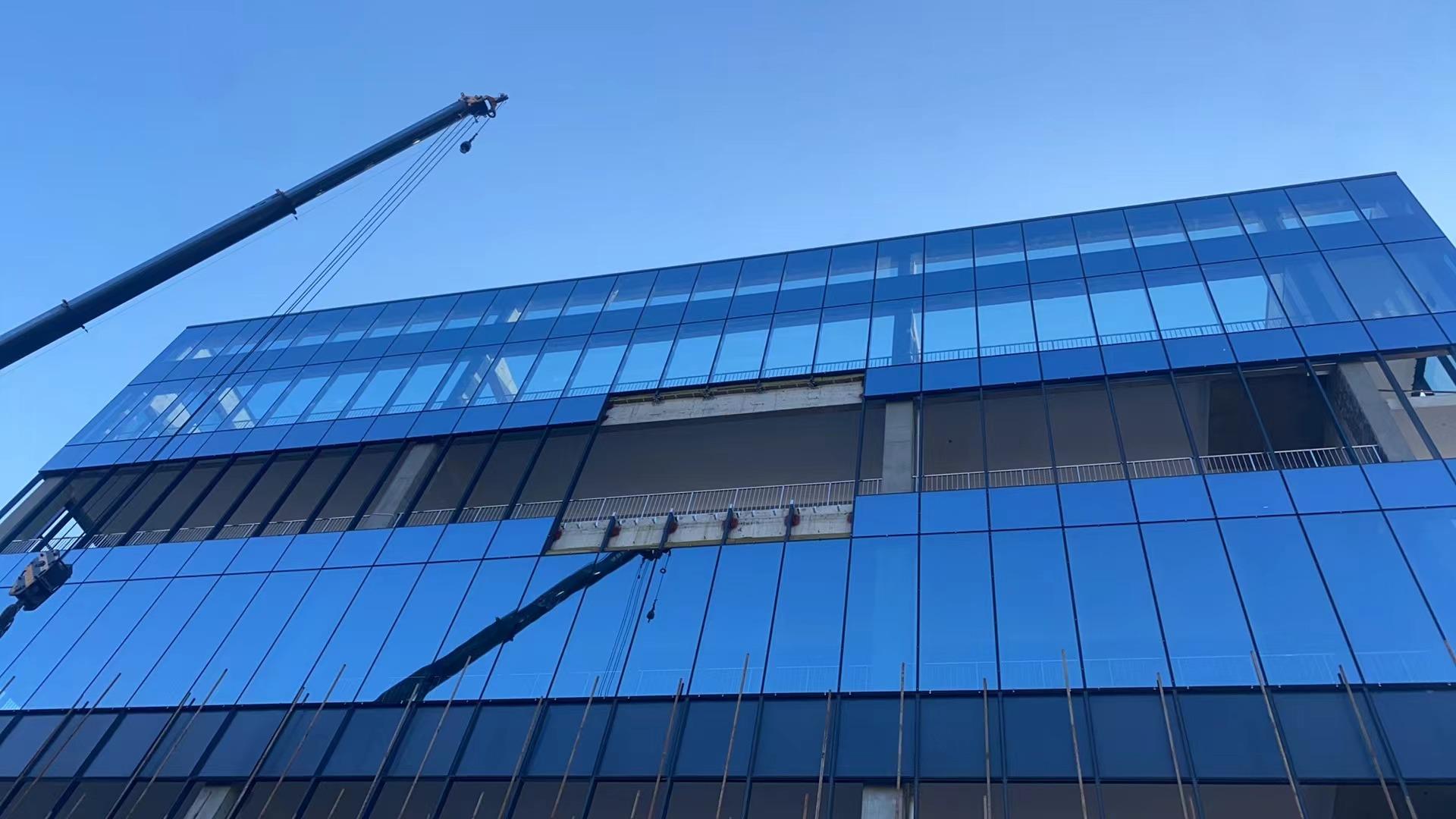 Case Study: Supplying and Designing Glass Curtain Walls for an Office Building